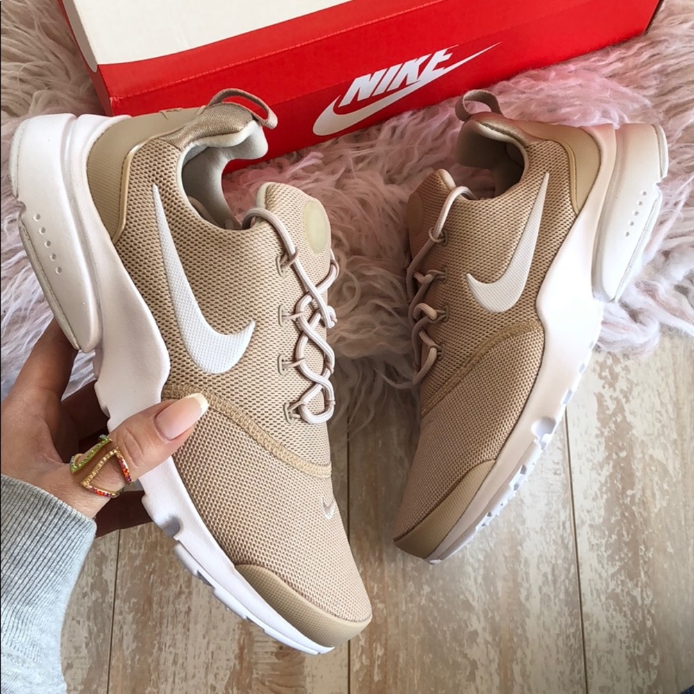 NWT🙌🏻Nike Presto - Picture 4 of 8